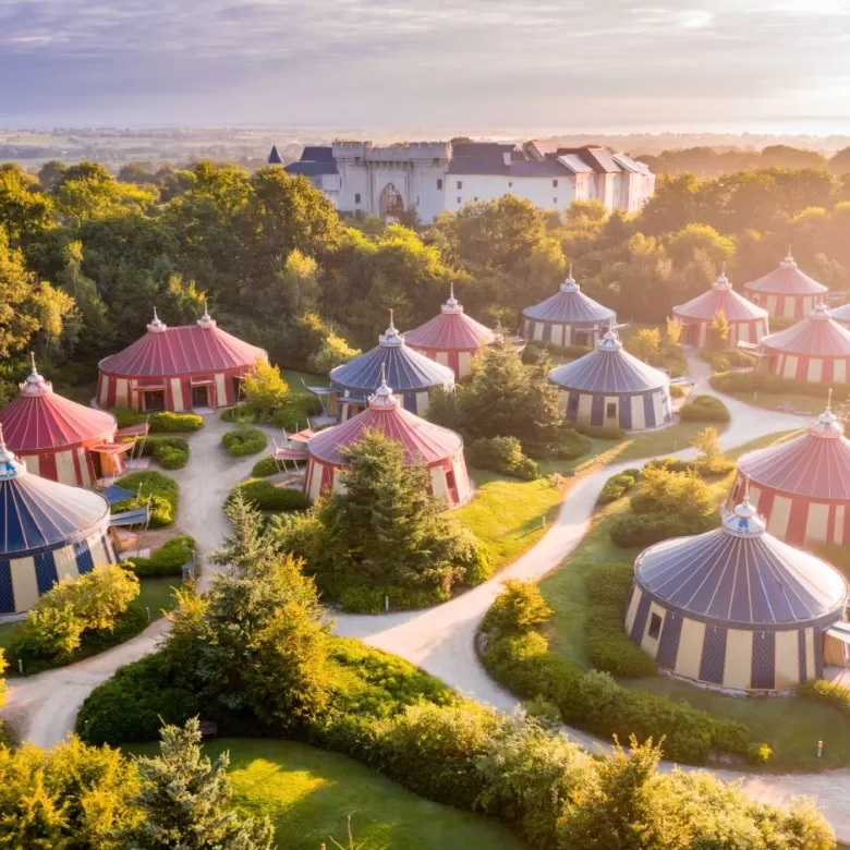 Astuces de visite - Parcs Actus header hotels loic lagarde 1.jpg - Actualité des Parcs d'attractions - Parcs Actus