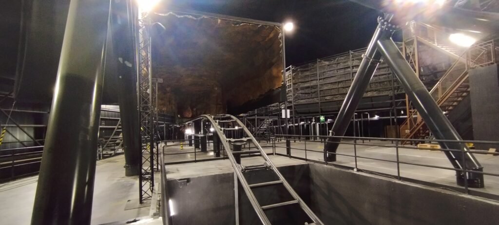 Coulisses - Parcs Actus Coulisses : Visite avec Intamin chez PortAventura