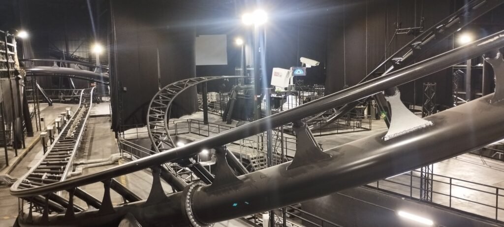 Coulisses - Parcs Actus Coulisses : Visite avec Intamin chez PortAventura