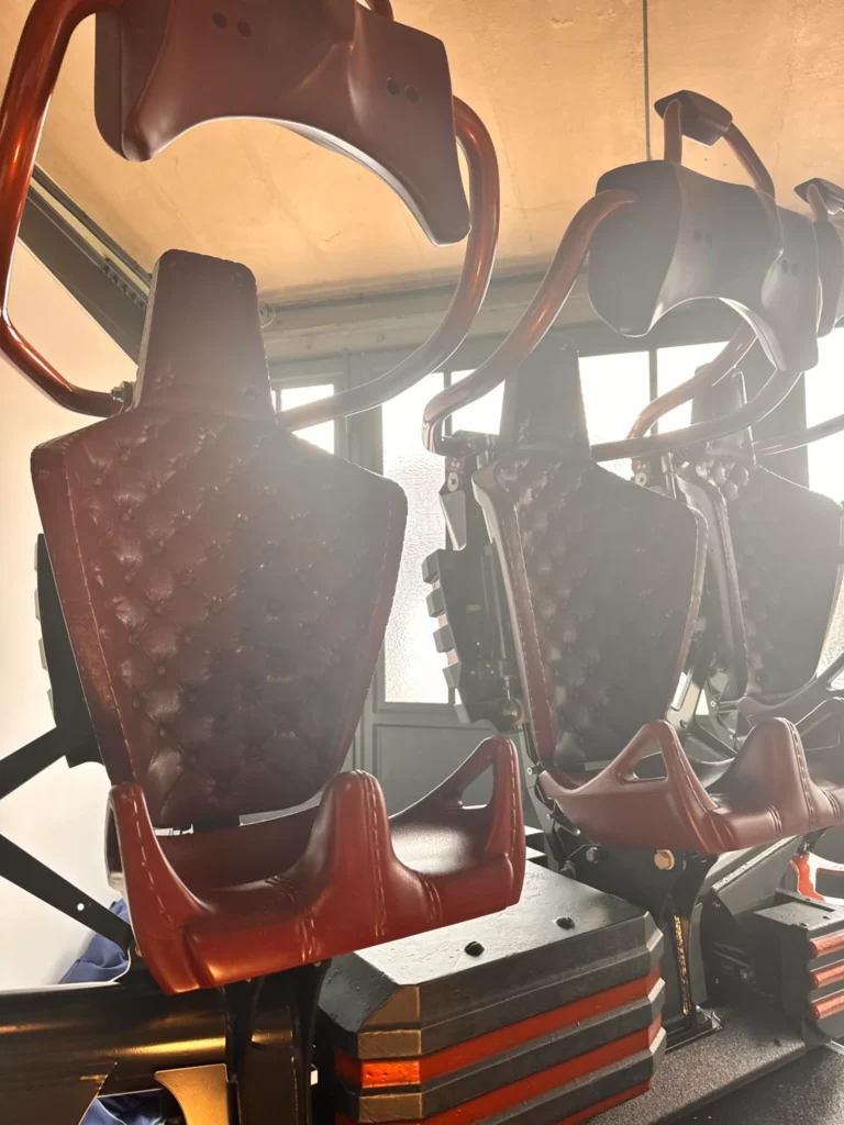 Supersonic 1887 : Nigloland fait monter la pression en 2027 avec son nouveau coaster ! - Parcs Actus - Actualite des parcs d'attractions IMG 1354 1536x2048 1 - Actualité des Parcs d'attractions - Parcs Actus