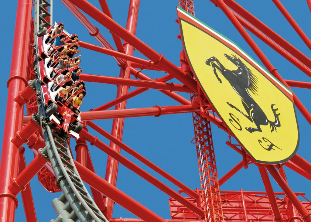 Red force 1024x731 1 - Actualité des Parcs d'attractions - Parcs Actus